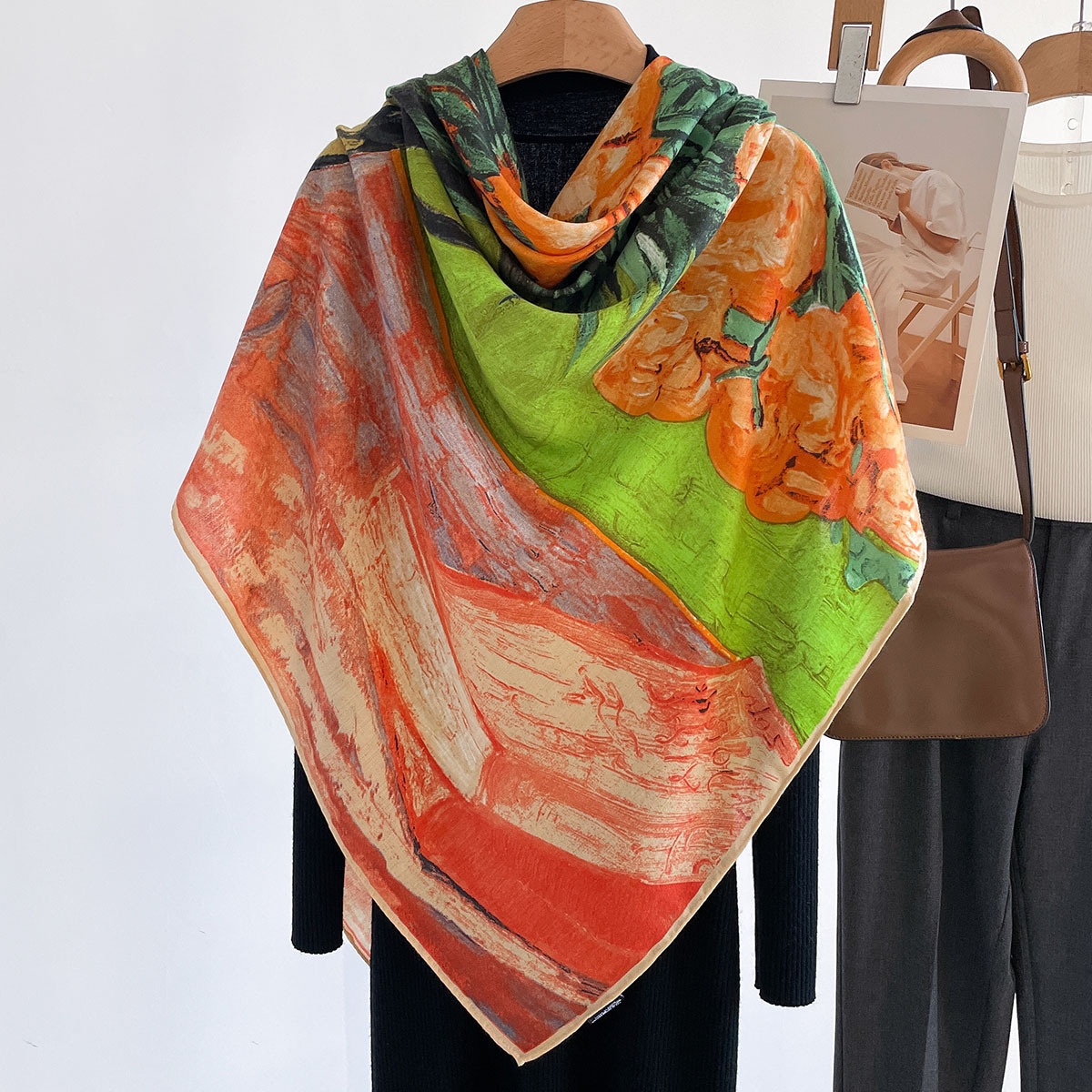 ヴィンテージ植物柄女性用スクエアショール 130x130cm - Vintage Fashion Build のレビューと価格